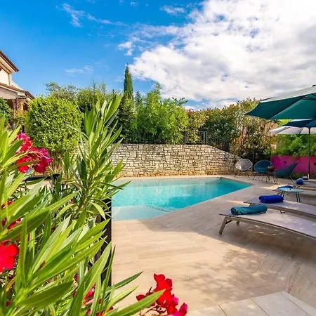 Villa Lidija Porec Exterior photo